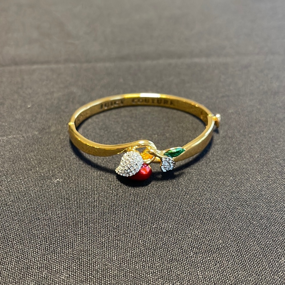 Juicy Couture Gold Metal Bangle
